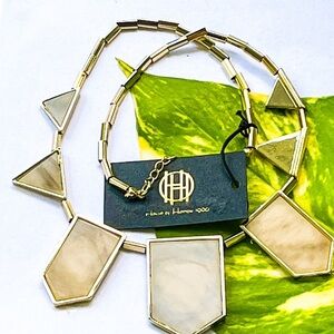 NWT House of Harlow bib necklace gold and cream